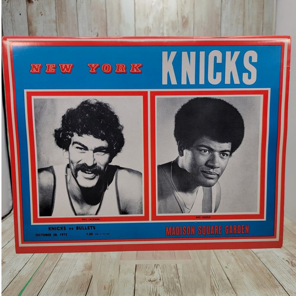 1972-73 New York Knicks Game Publications Sports Paper Info. Magazine